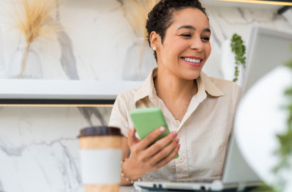 Fale com a gente pelo WhatsApp